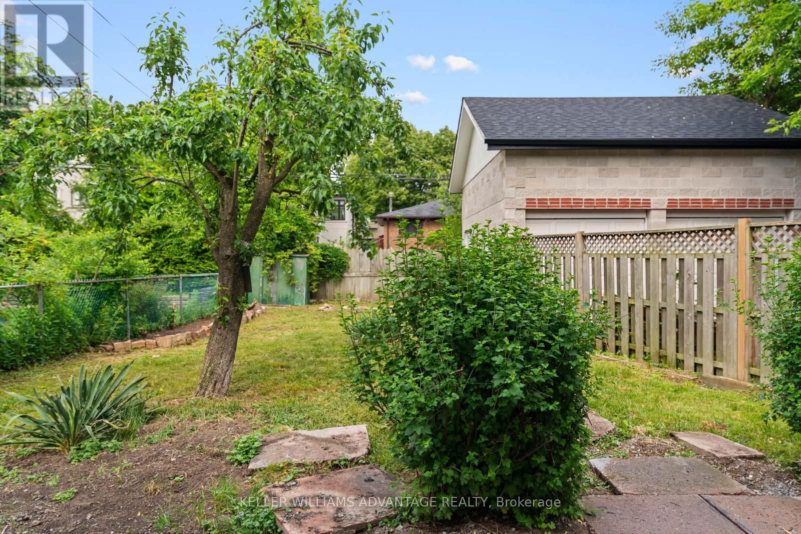 97 GRADWELL DRIVE Image 32