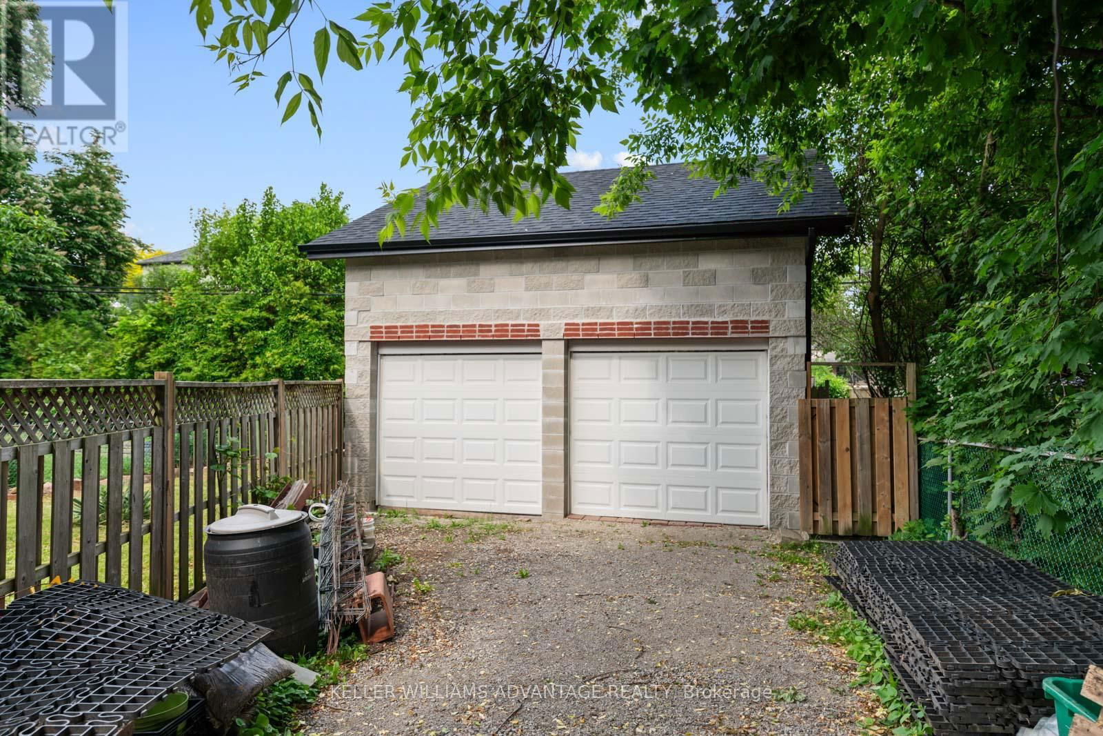 97 GRADWELL DRIVE Image 33