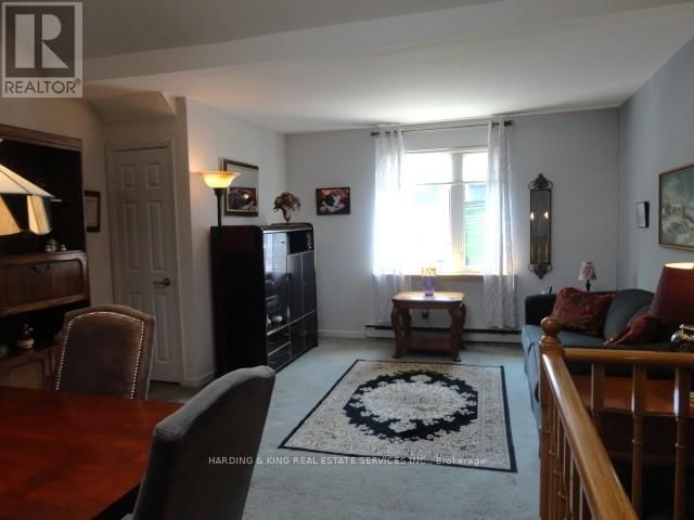 37 CONNAUGHT AVENUE Image 11