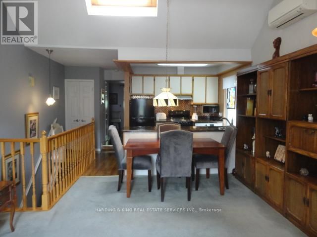37 CONNAUGHT AVENUE Image 12