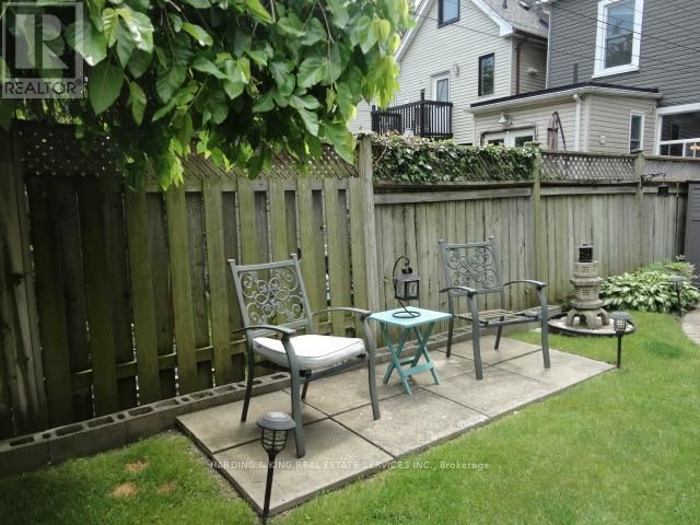 37 CONNAUGHT AVENUE Image 4