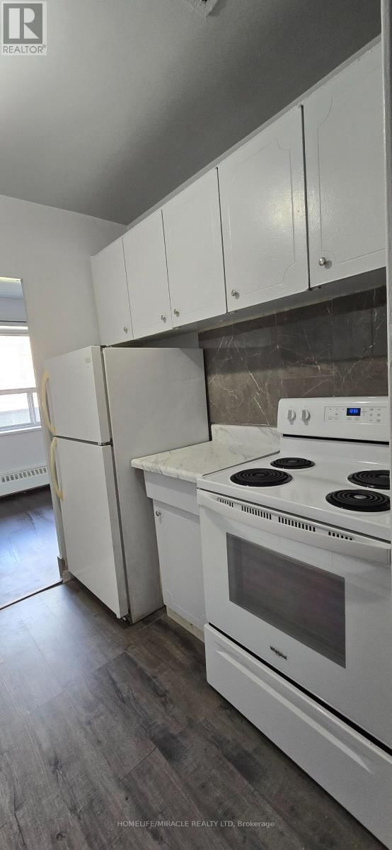 305 - 1651 VICTORIA PK AVENUE Image 12