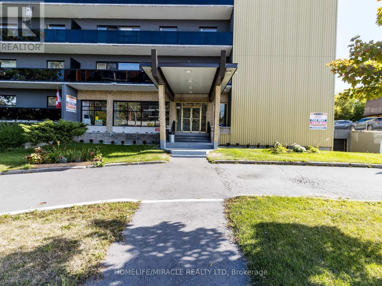 305 - 1651 VICTORIA PK AVENUE Image 18