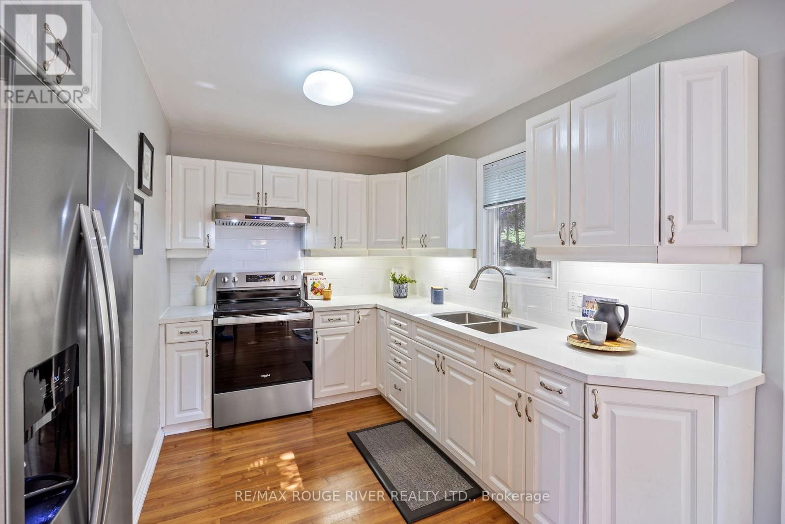 716 HILLCREST ROAD Image 14
