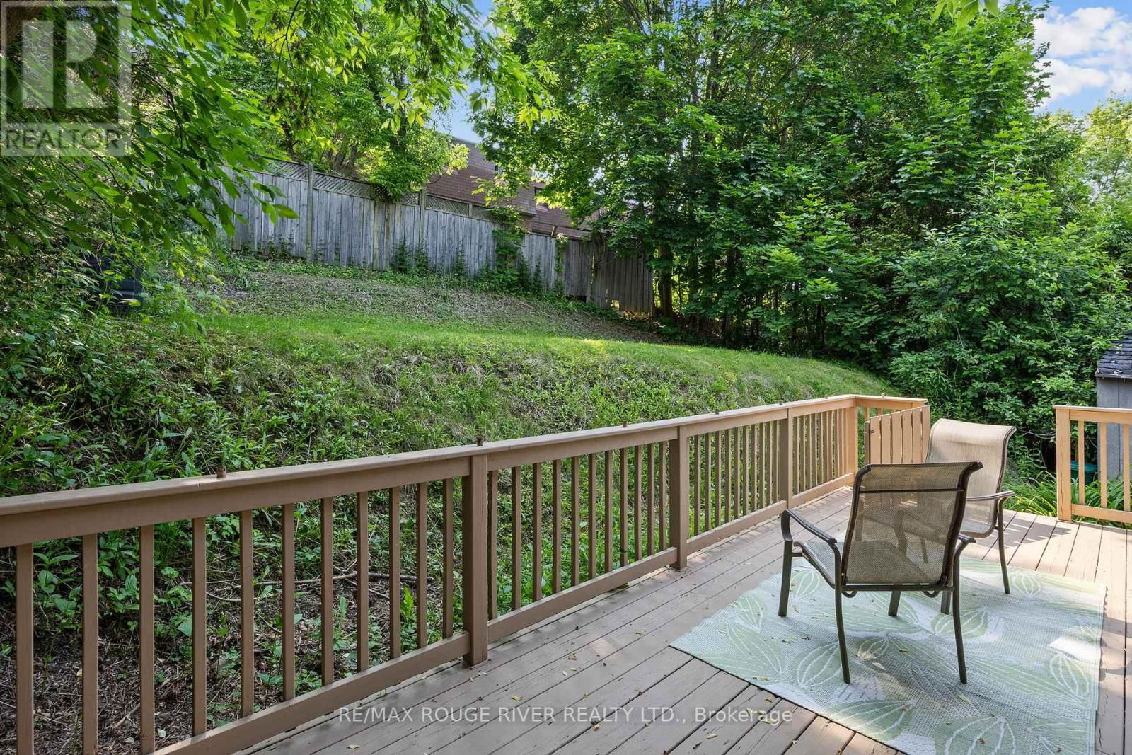 716 HILLCREST ROAD Image 42