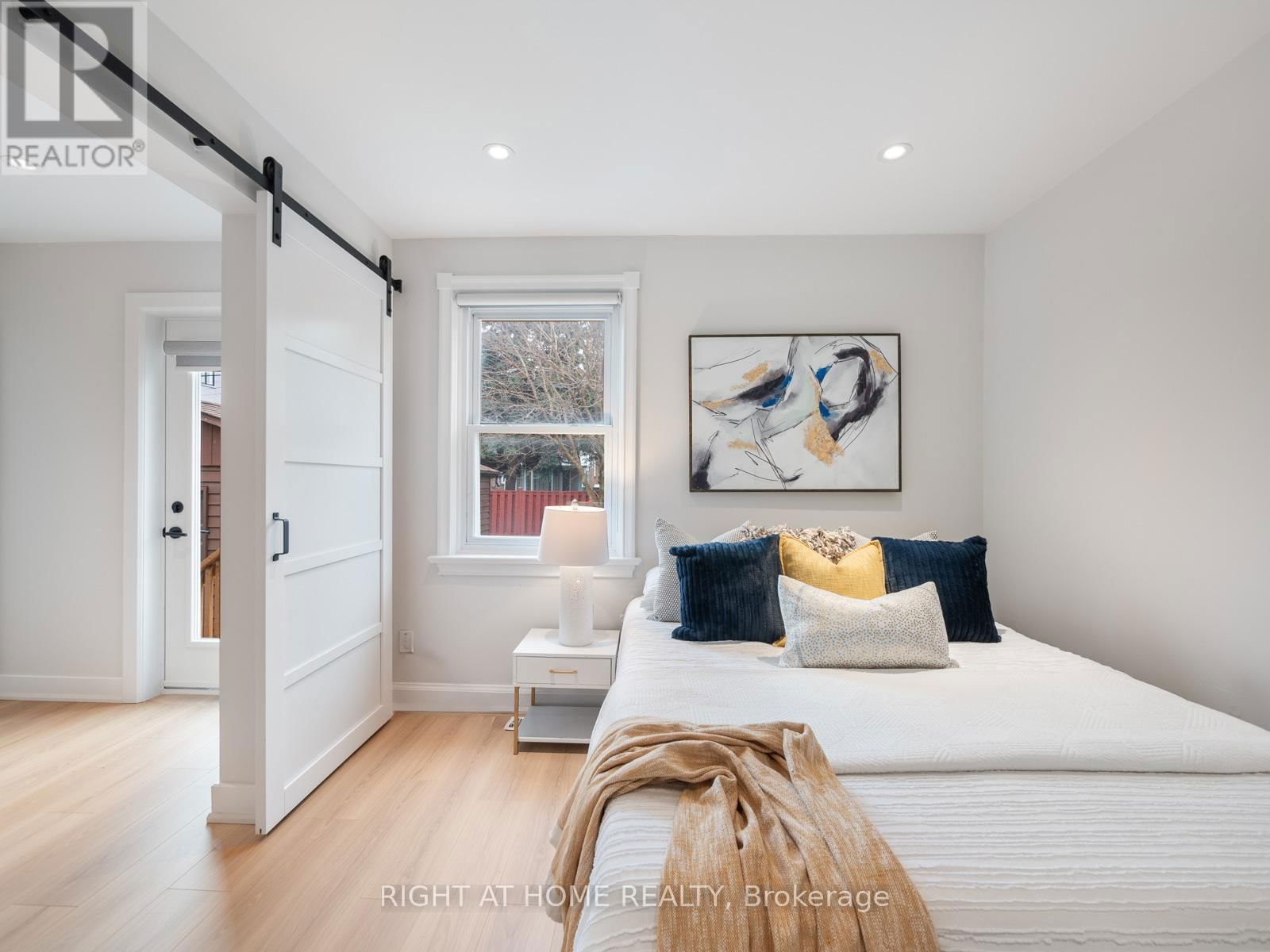 49 AMSTERDAM AVENUE Image 19