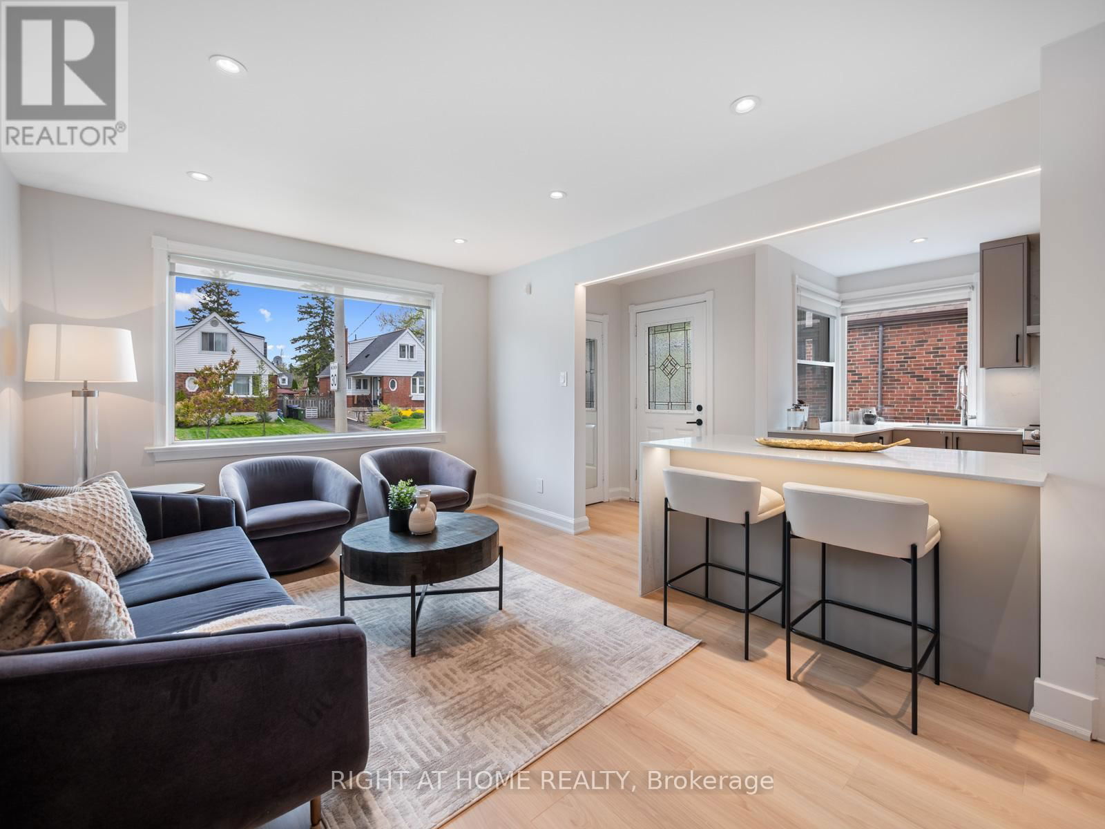 49 AMSTERDAM AVENUE Image 3