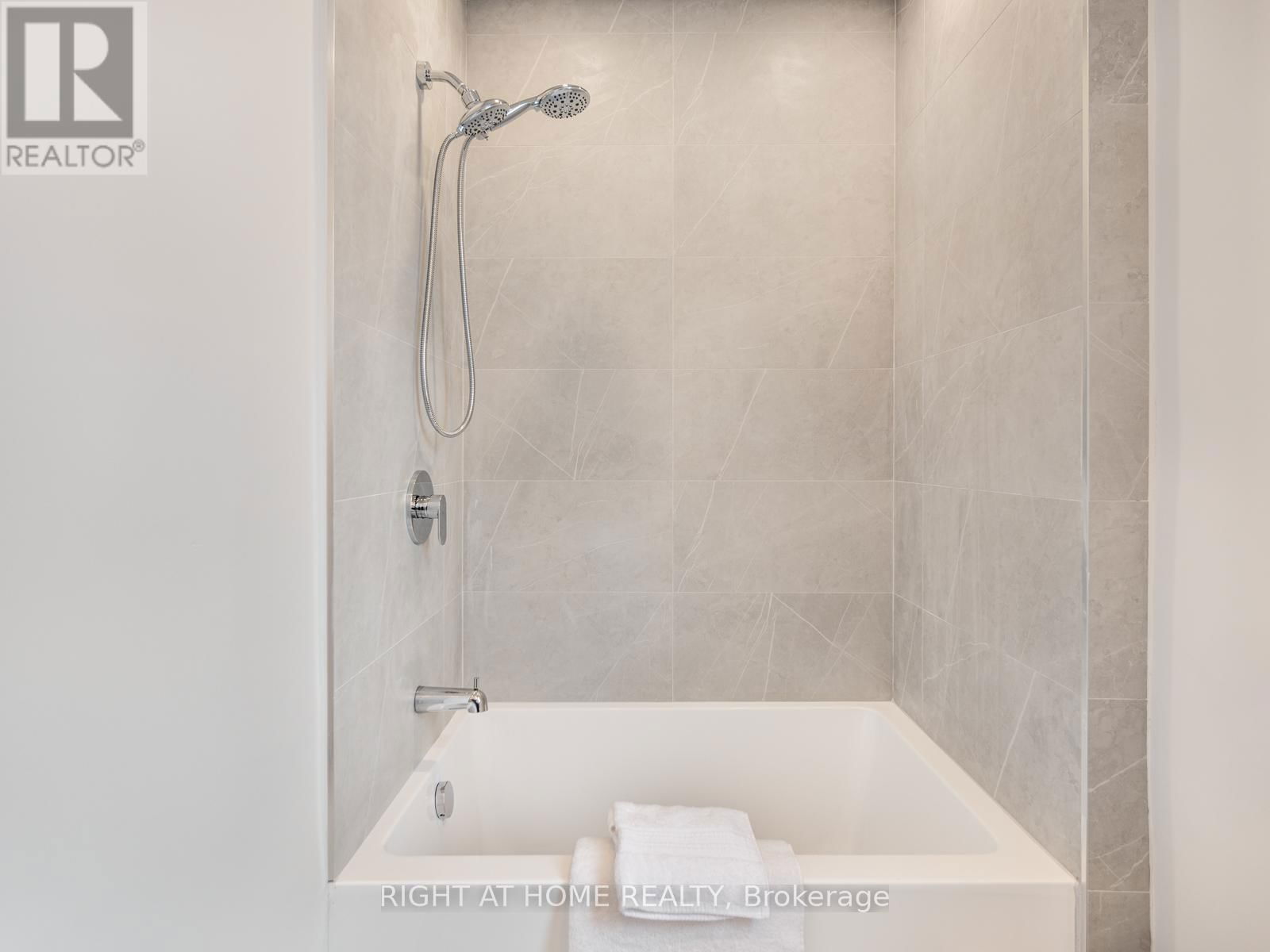 49 AMSTERDAM AVENUE Image 31