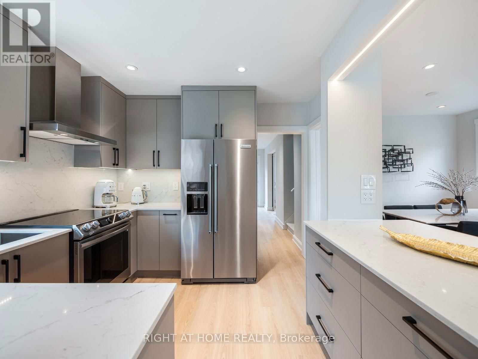 49 AMSTERDAM AVENUE Image 7