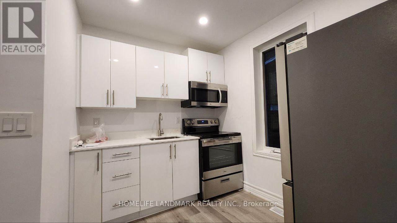 3 - 325 SIMCOE STREET SOUTH Image 5