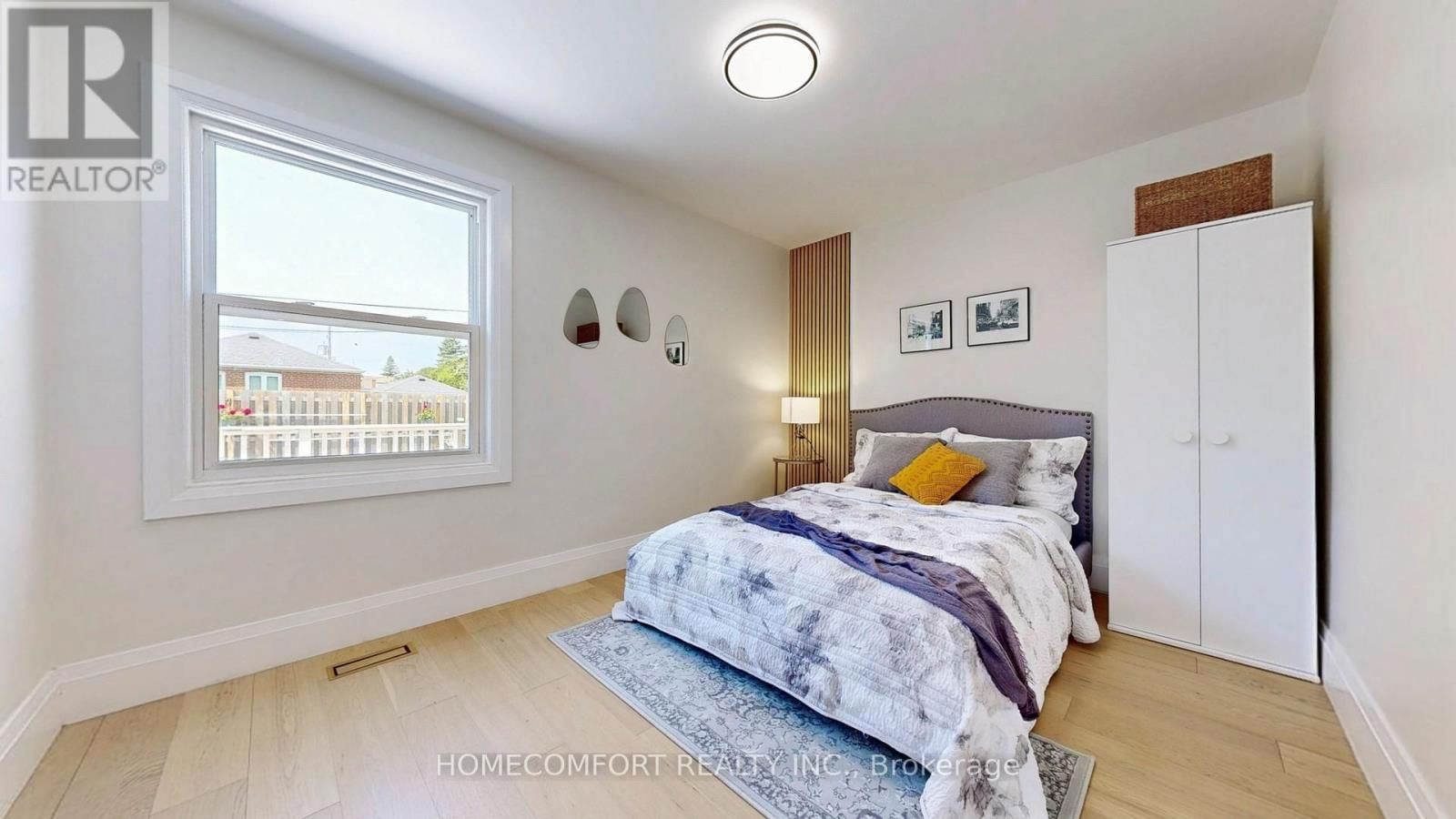 34 CROSLAND DRIVE Image 17