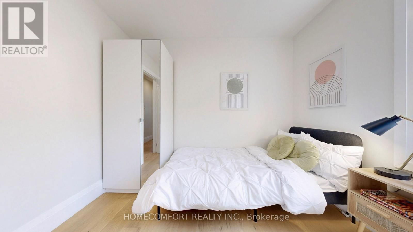 34 CROSLAND DRIVE Image 21