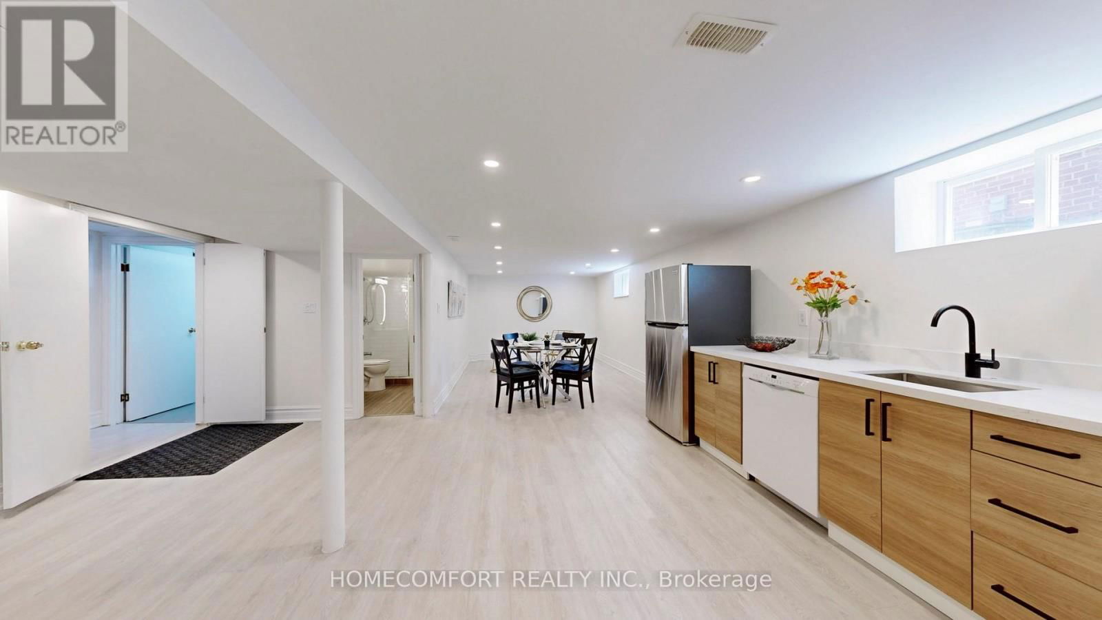 34 CROSLAND DRIVE Image 27