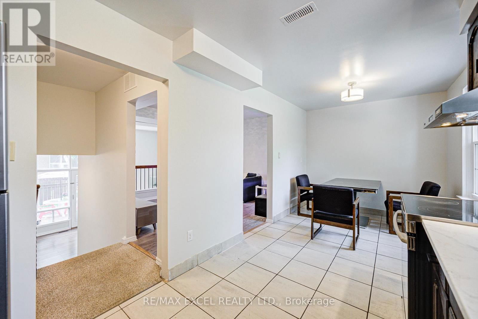 1 - 20 CROCKAMHILL DRIVE Image 10