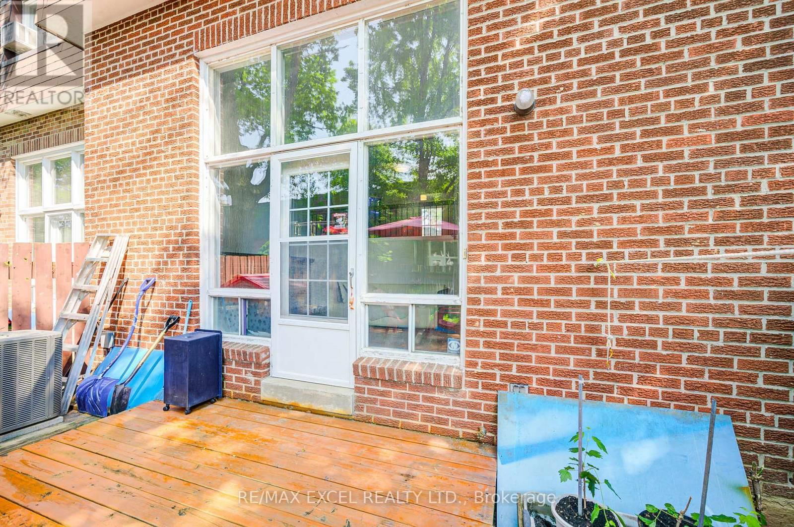 1 - 20 CROCKAMHILL DRIVE Image 36