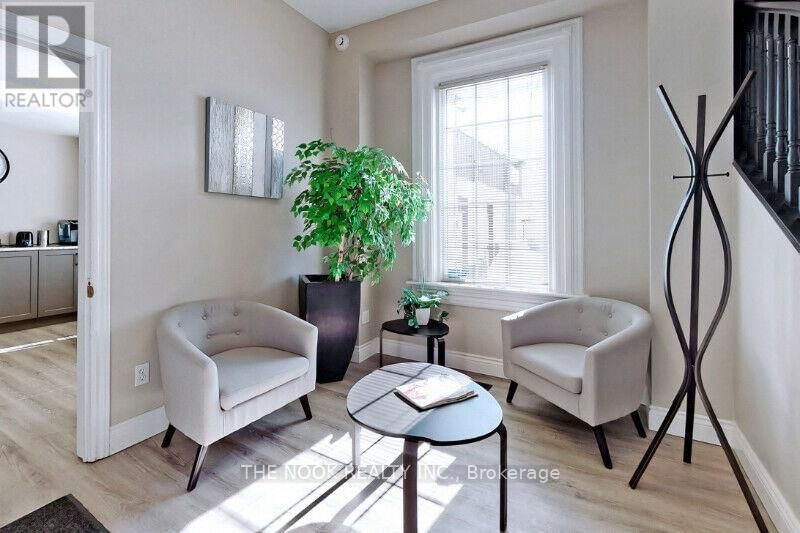 4 - 71 ALBERT STREET Image 5
