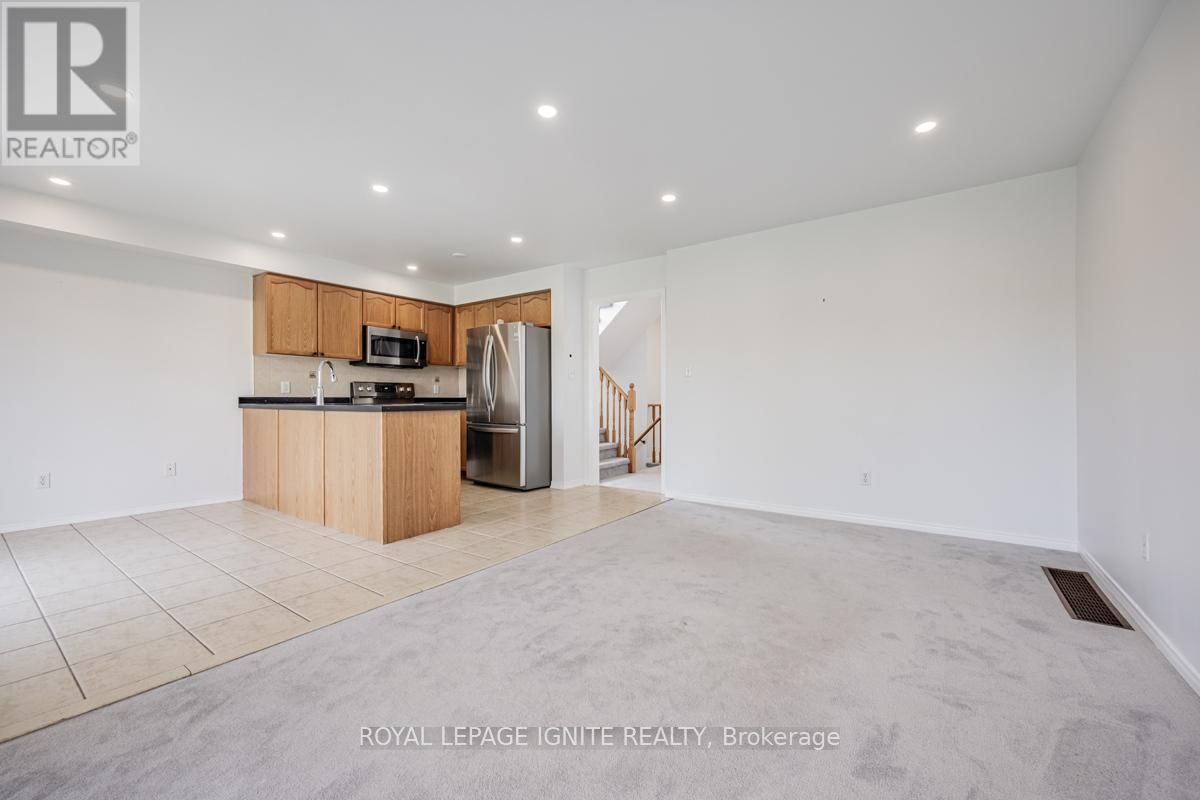 76 TANSLEY CRESCENT Image 12