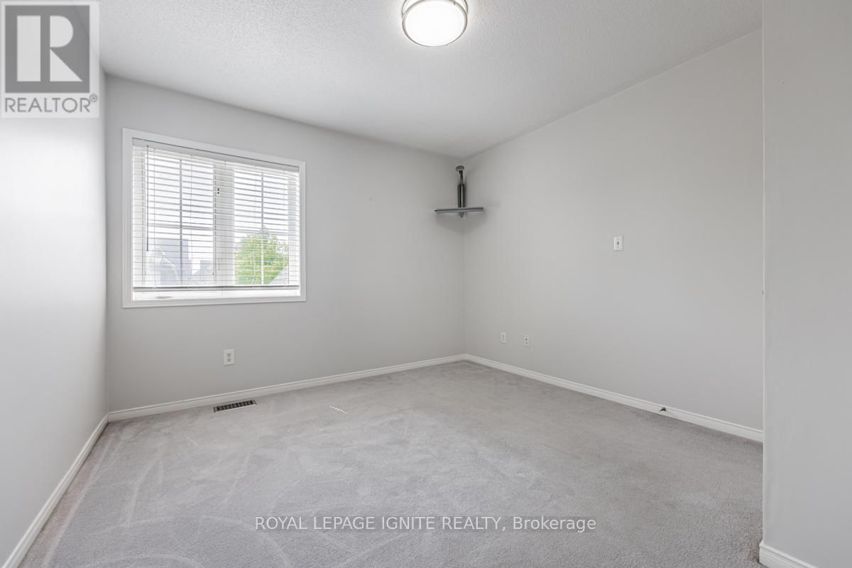 76 TANSLEY CRESCENT Image 14