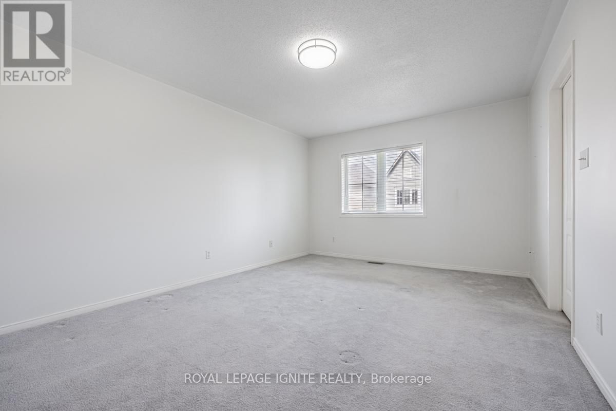 76 TANSLEY CRESCENT Image 23