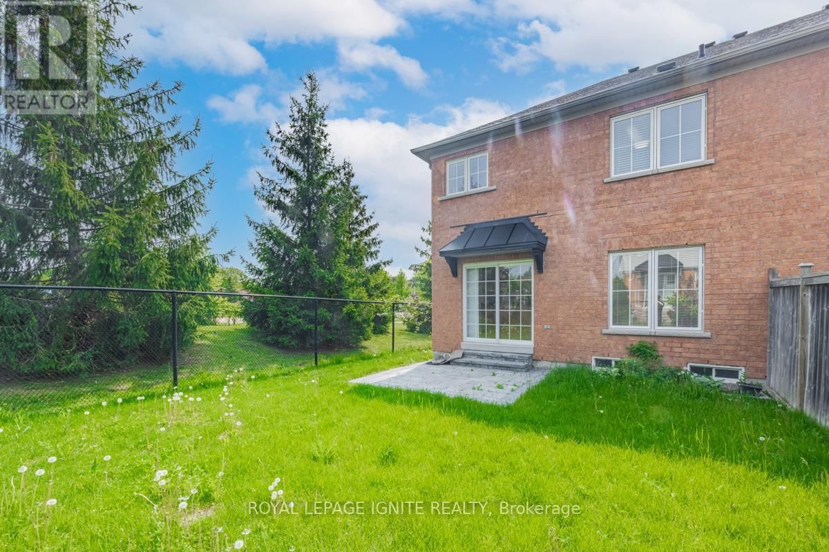 76 TANSLEY CRESCENT Image 29
