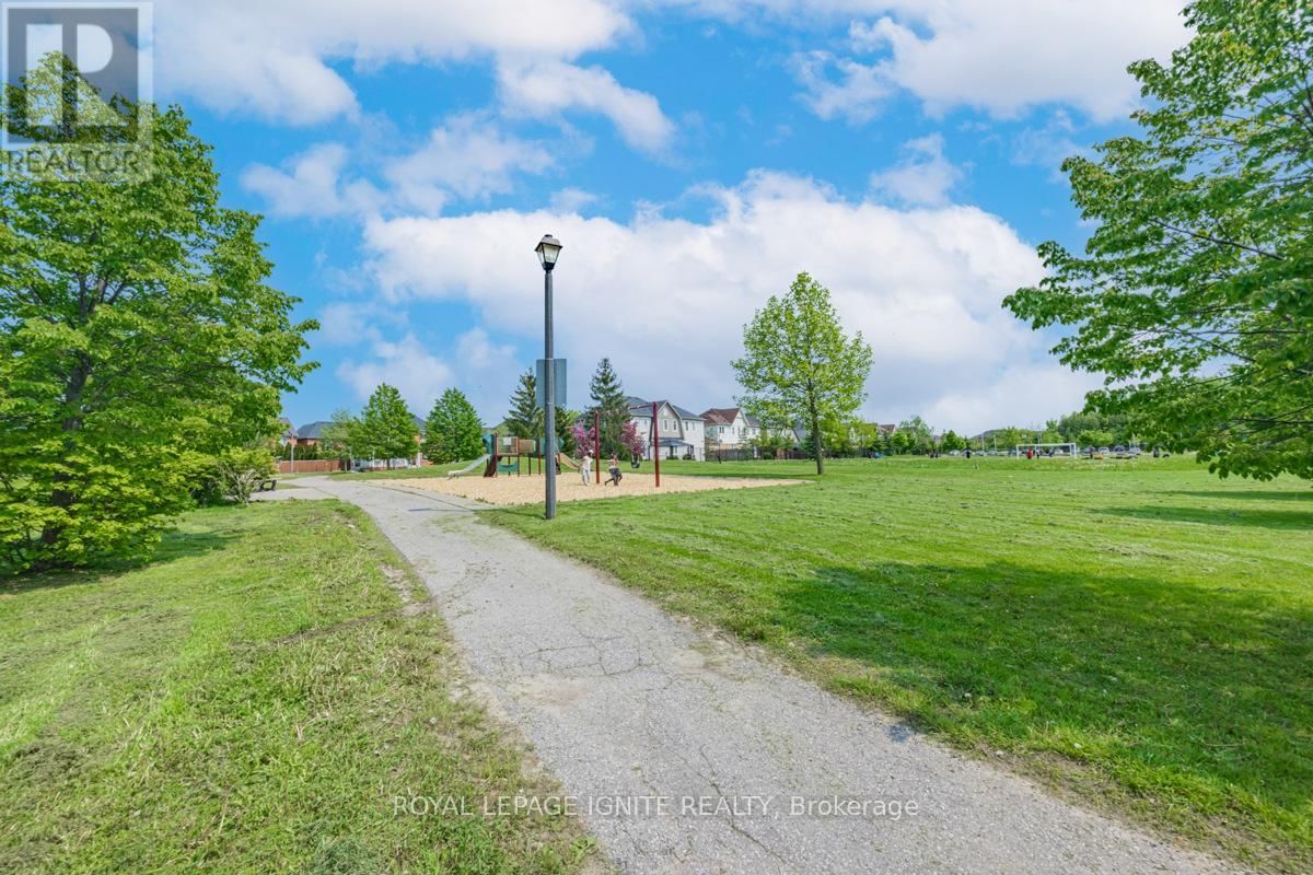 76 TANSLEY CRESCENT Image 31