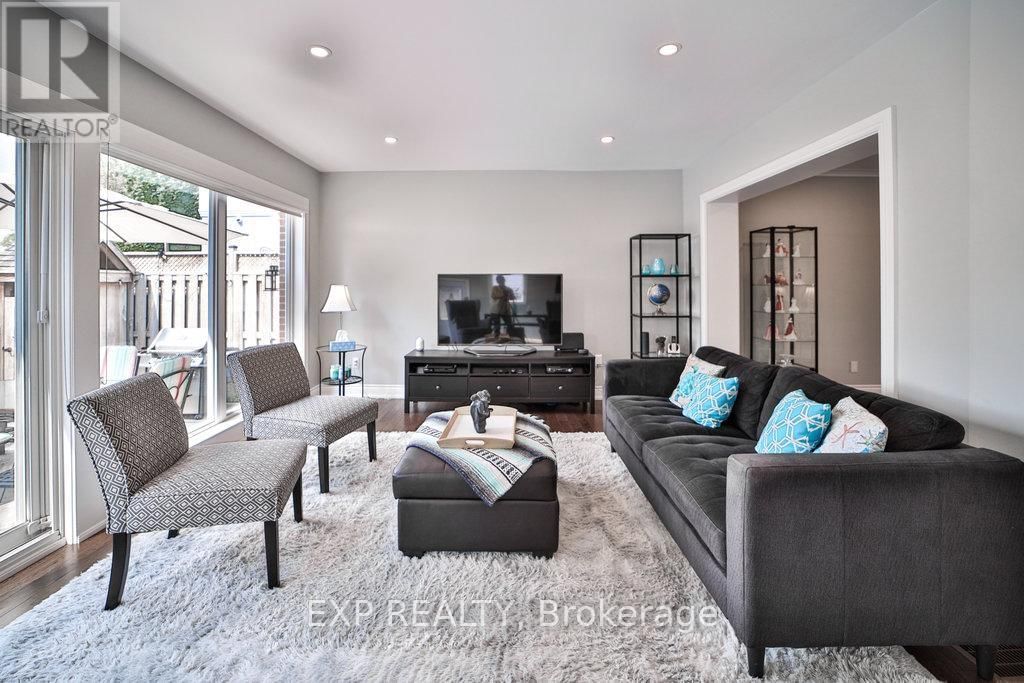 42 TOWER DRIVE Image 15