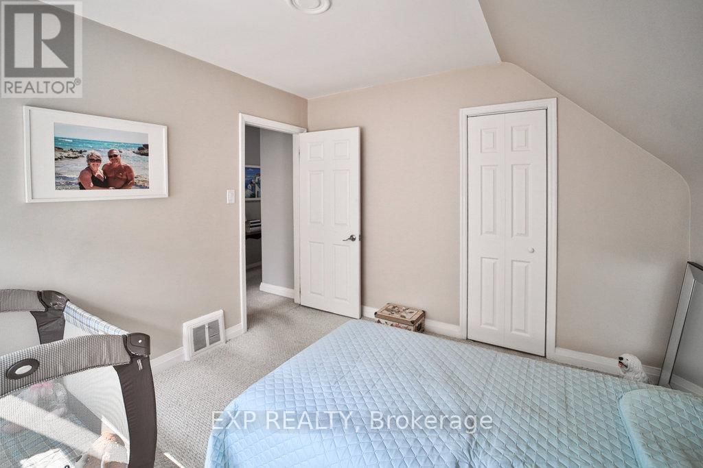 42 TOWER DRIVE Image 24
