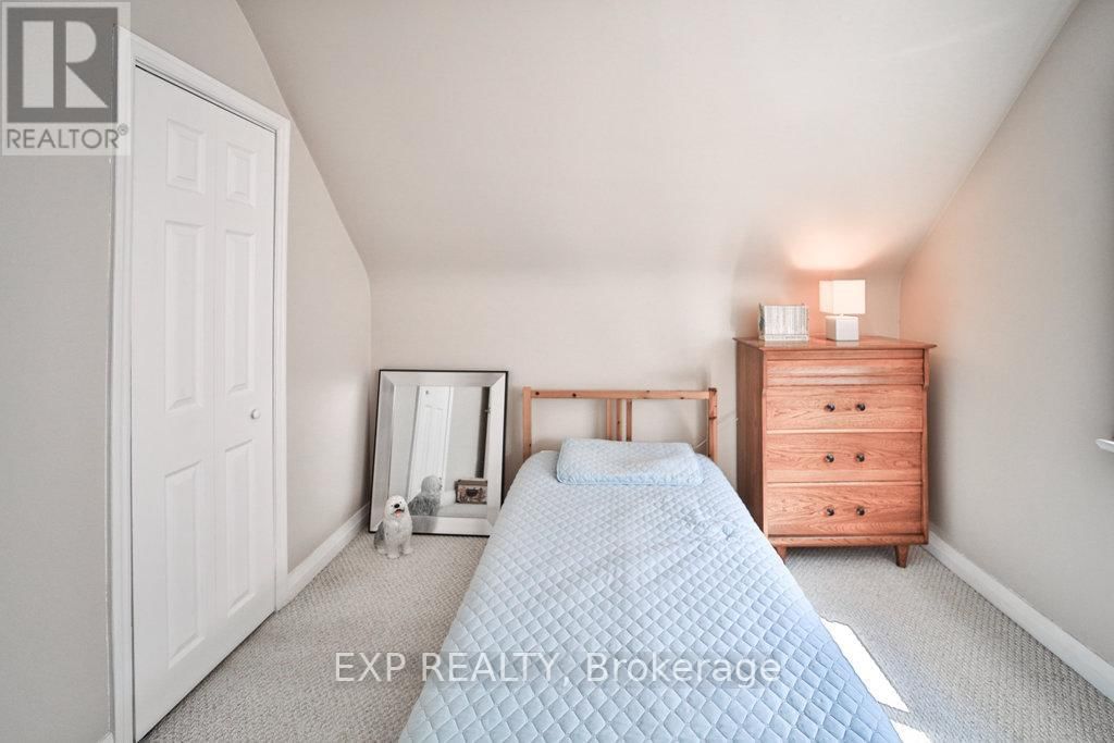 42 TOWER DRIVE Image 25