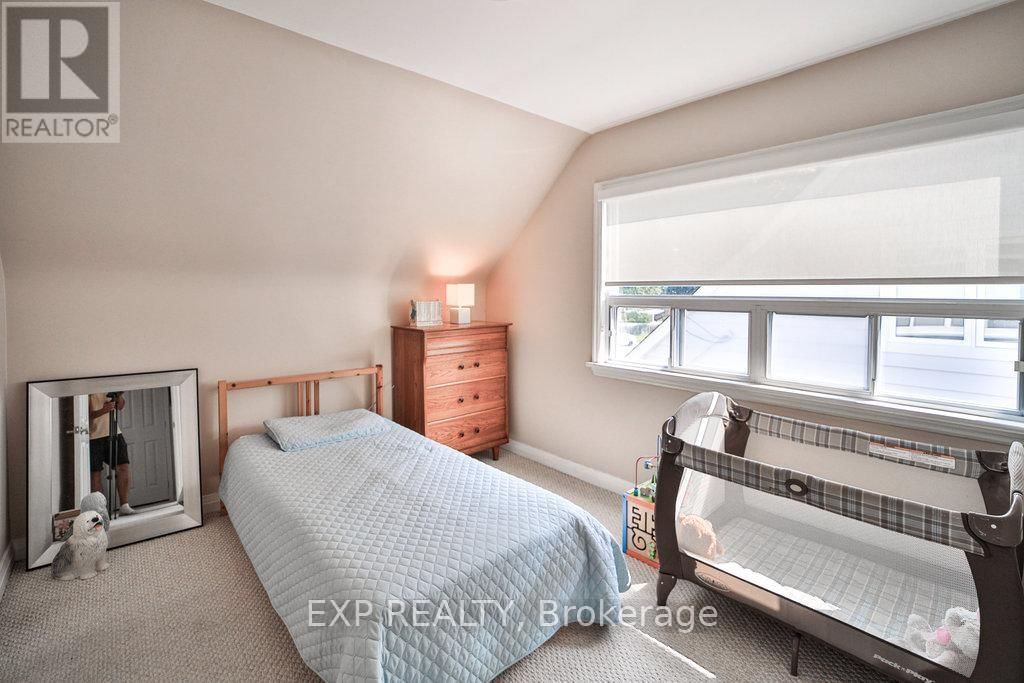 42 TOWER DRIVE Image 26