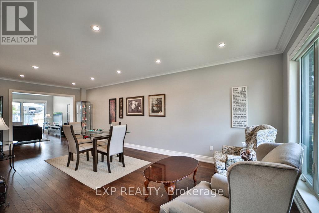 42 TOWER DRIVE Image 4
