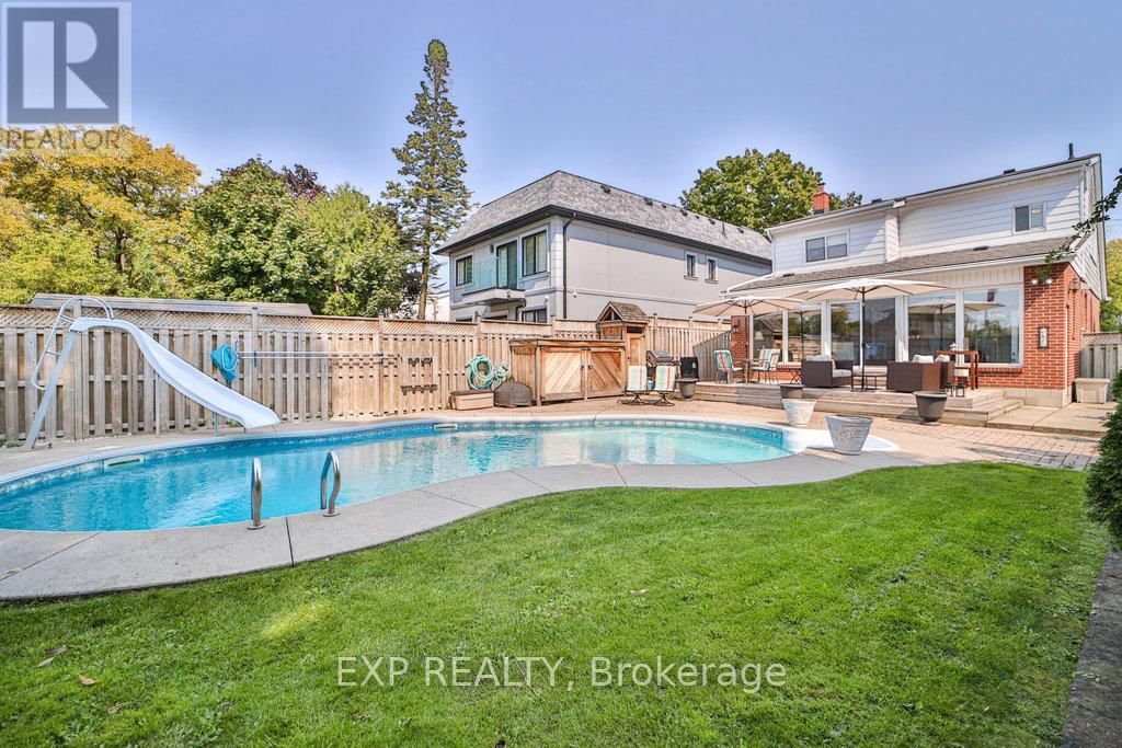 42 TOWER DRIVE Image 46