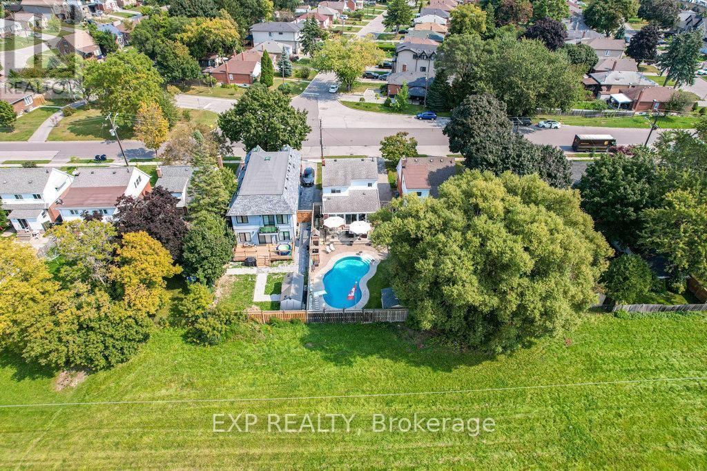 42 TOWER DRIVE Image 49
