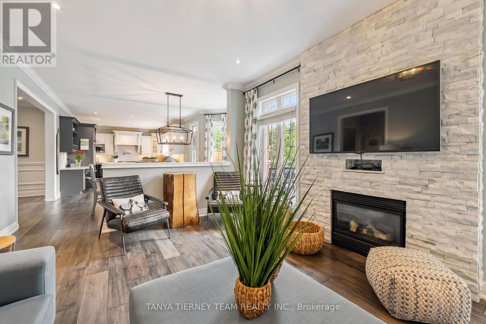 17 COVINGTON DRIVE Image 13