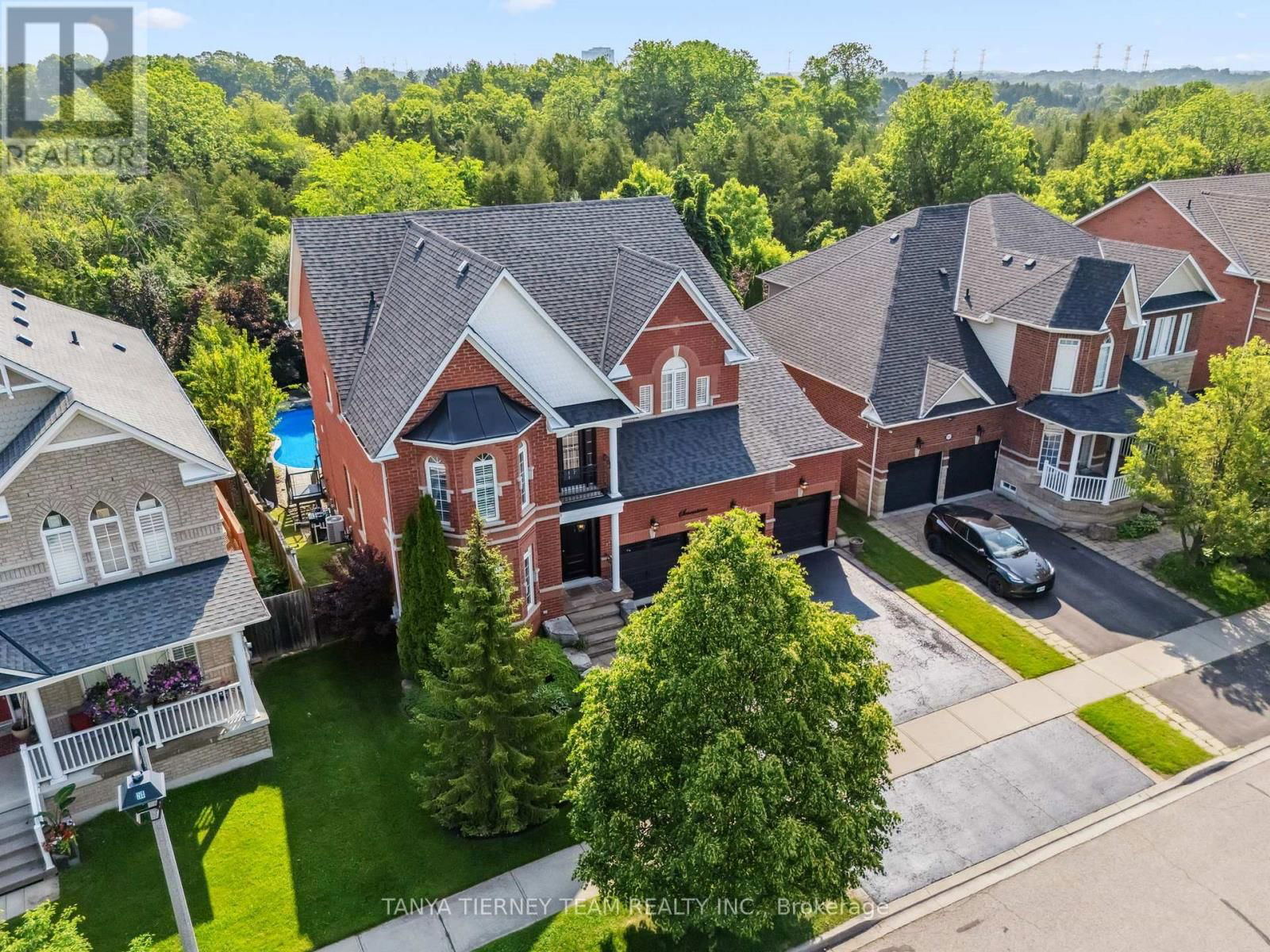 17 COVINGTON DRIVE Image 6