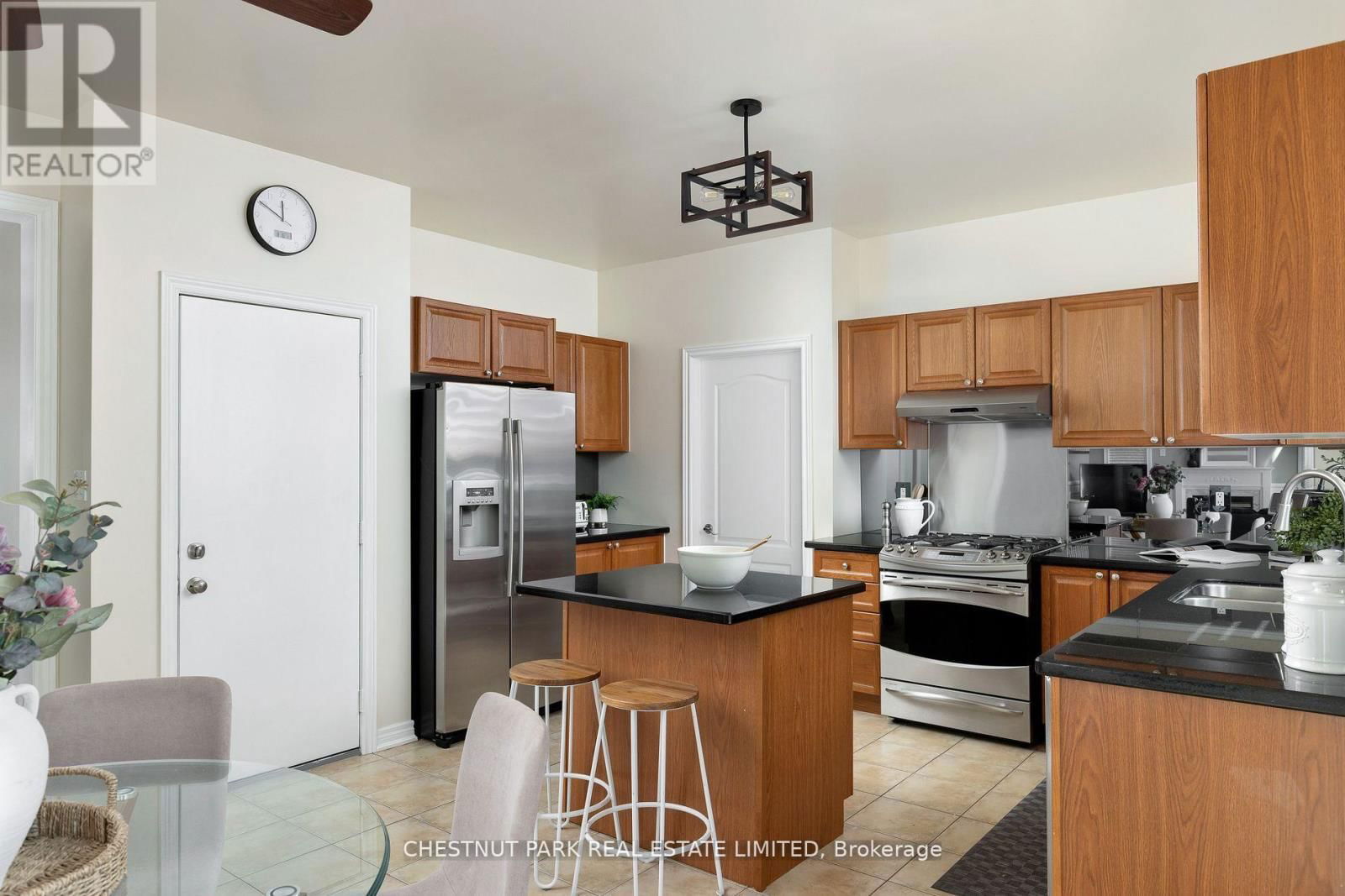 65 NORTHERN DANCER DRIVE Image 16