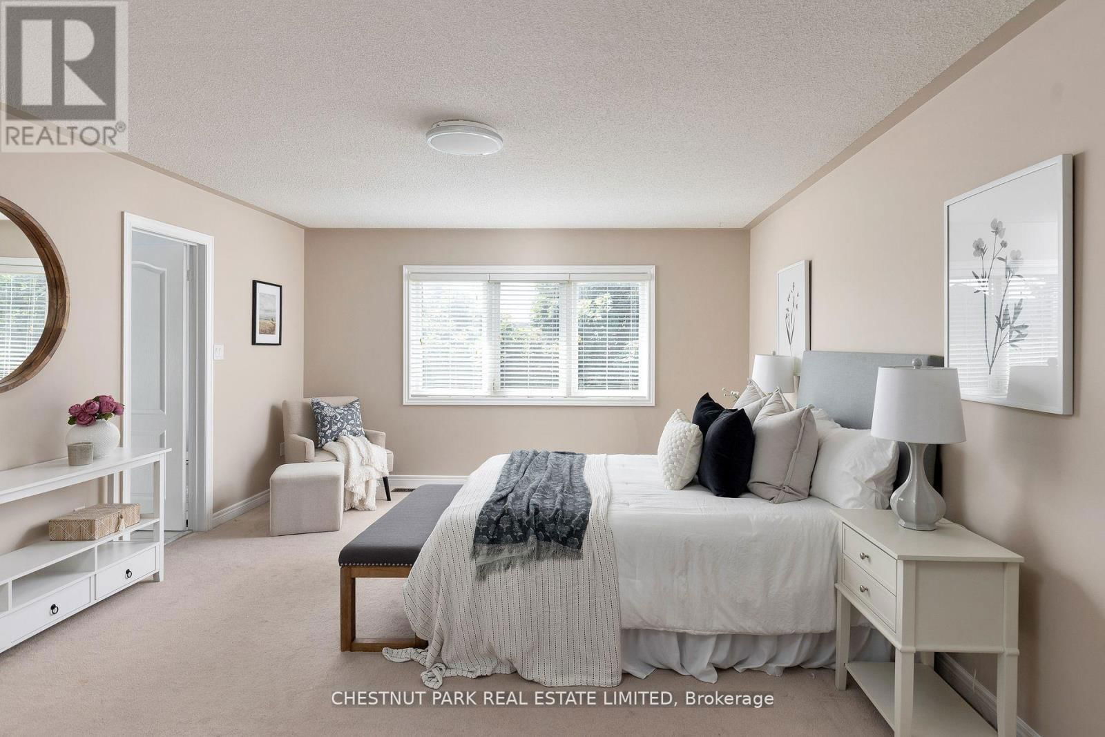 65 NORTHERN DANCER DRIVE Image 24