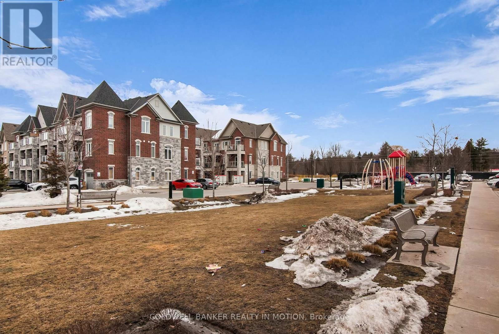 106 - 1775 REX HEATH DRIVE Image 30