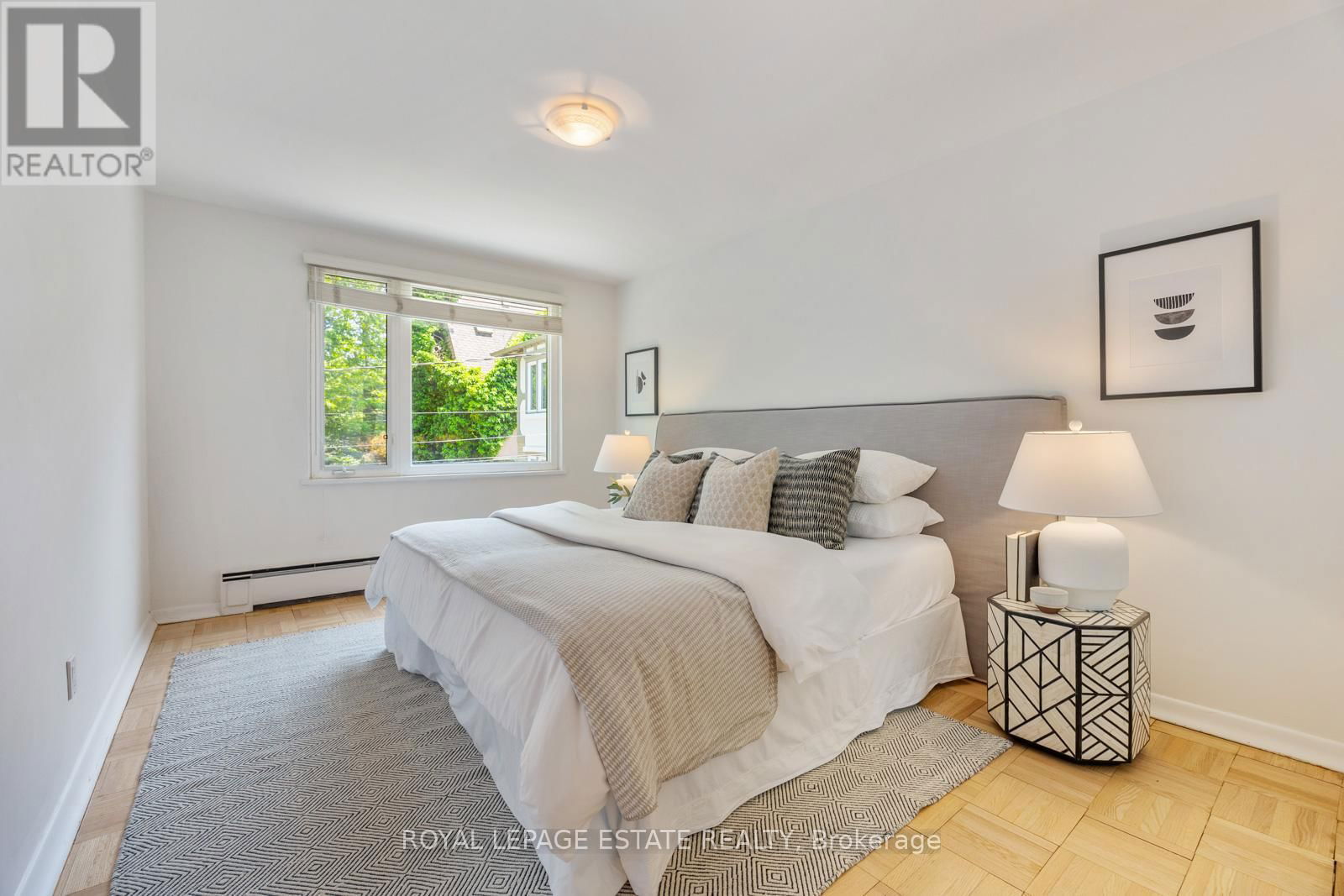 4 - 21 BENLAMOND AVENUE Image 39