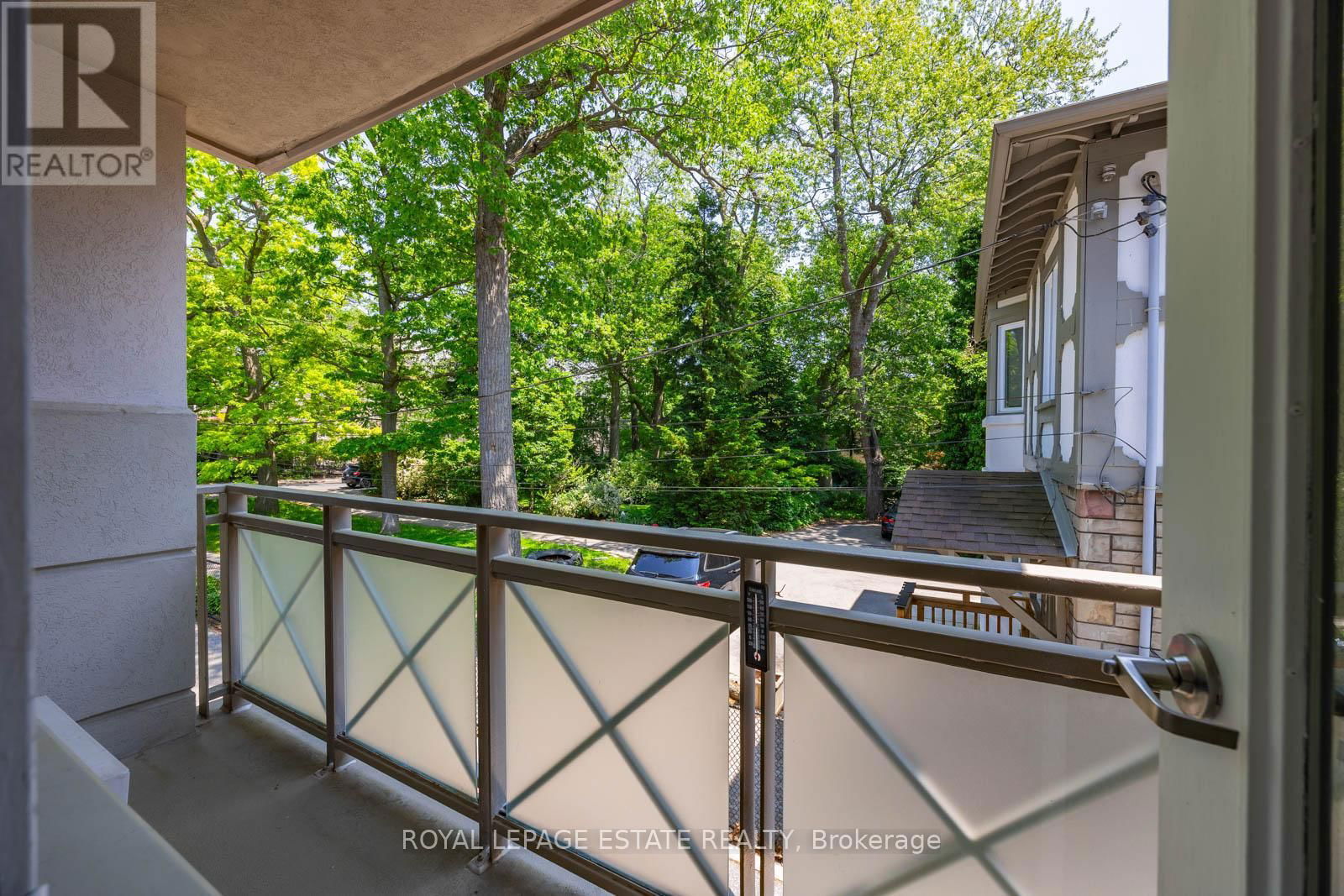 4 - 21 BENLAMOND AVENUE Image 41