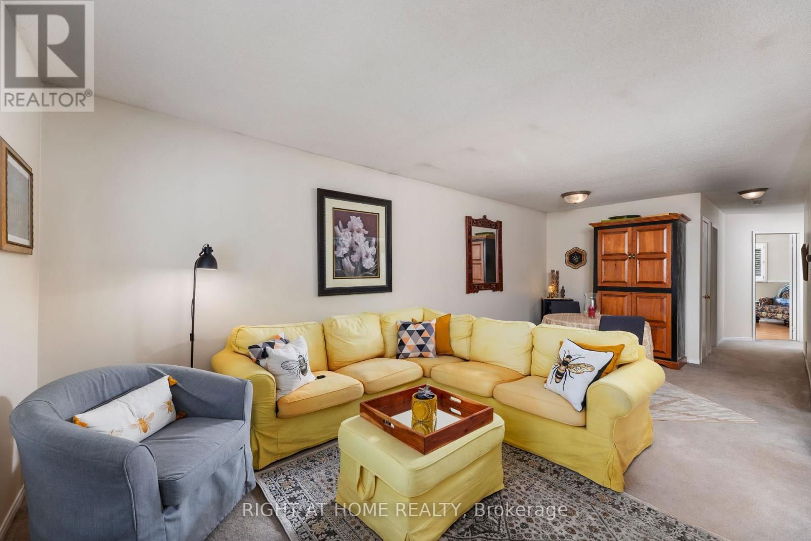 809 BENNETT CRESCENT Image 4