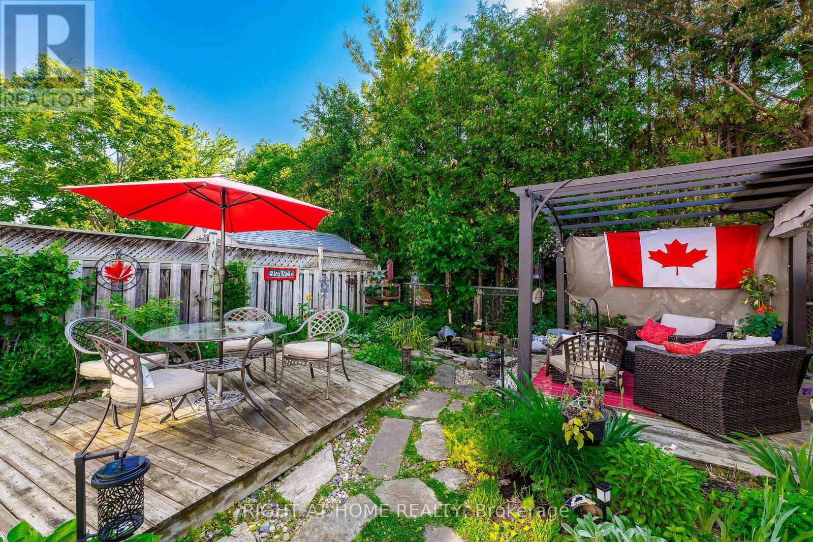 809 BENNETT CRESCENT Image 46