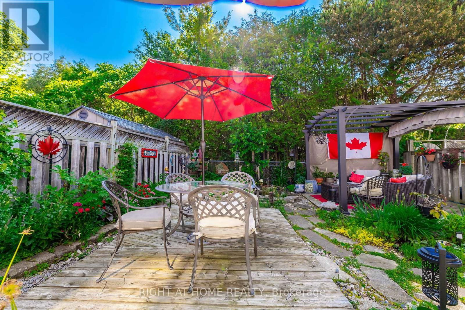 809 BENNETT CRESCENT Image 49