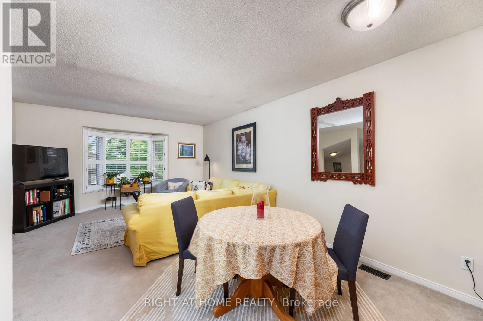 809 BENNETT CRESCENT Image 7