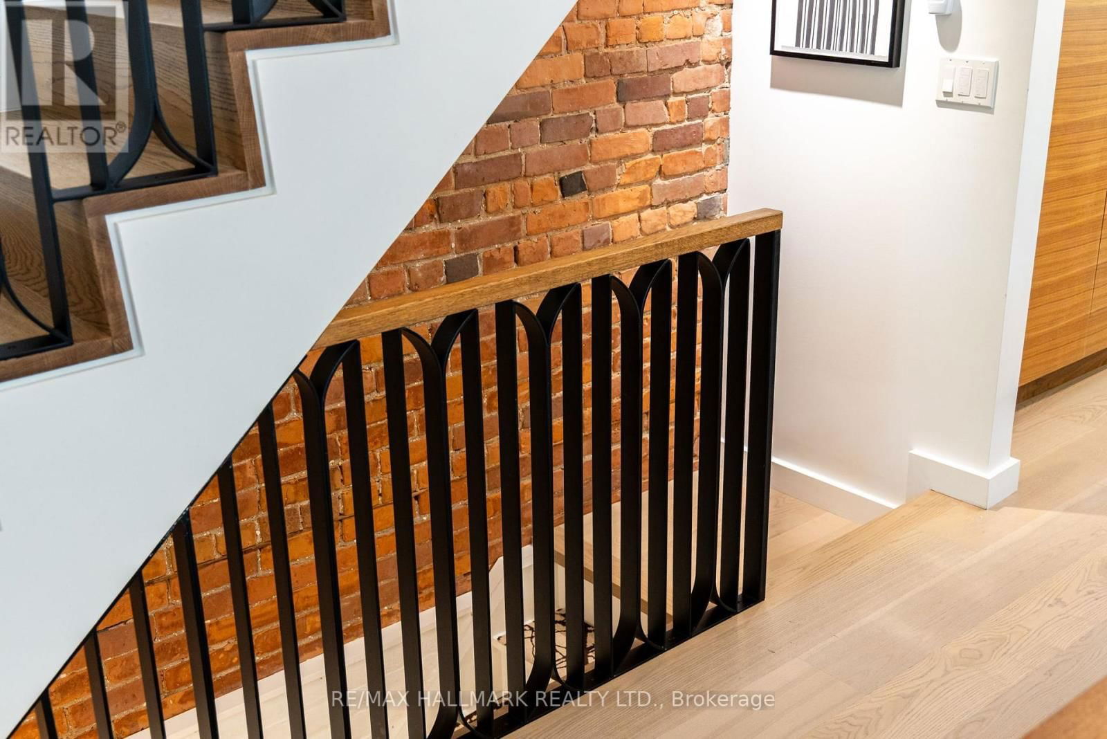 57 RAVINA CRESCENT Image 31
