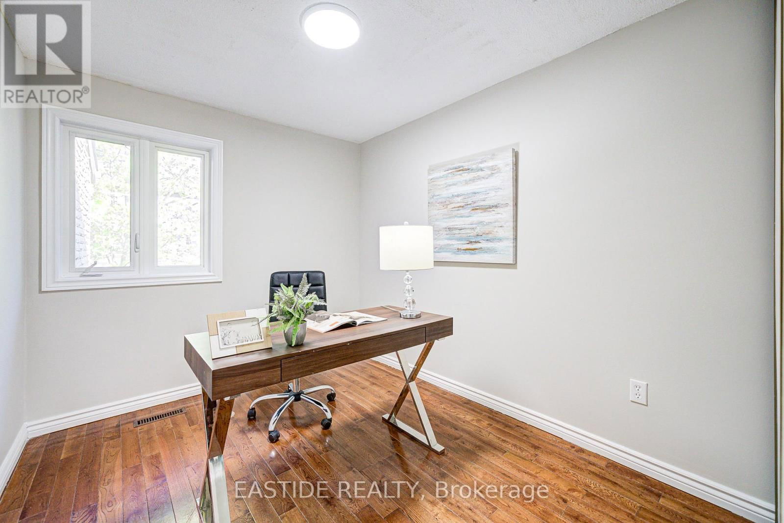 55 AMBERCROFT BOULEVARD Image 24