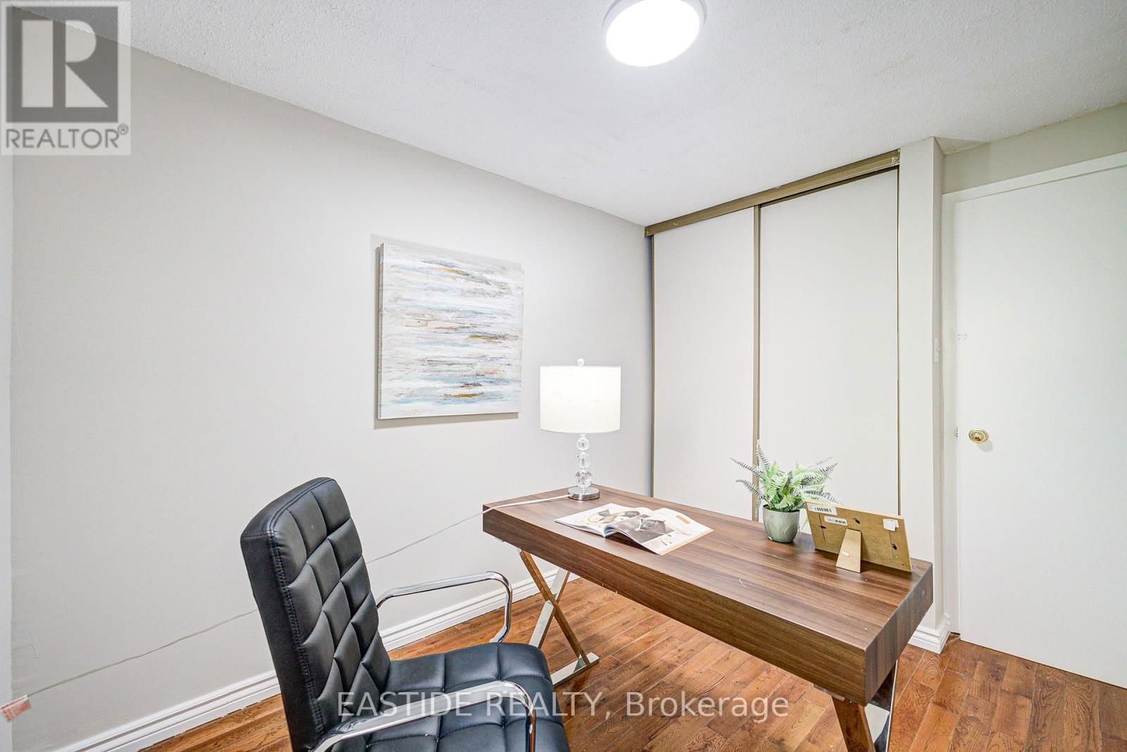 55 AMBERCROFT BOULEVARD Image 25