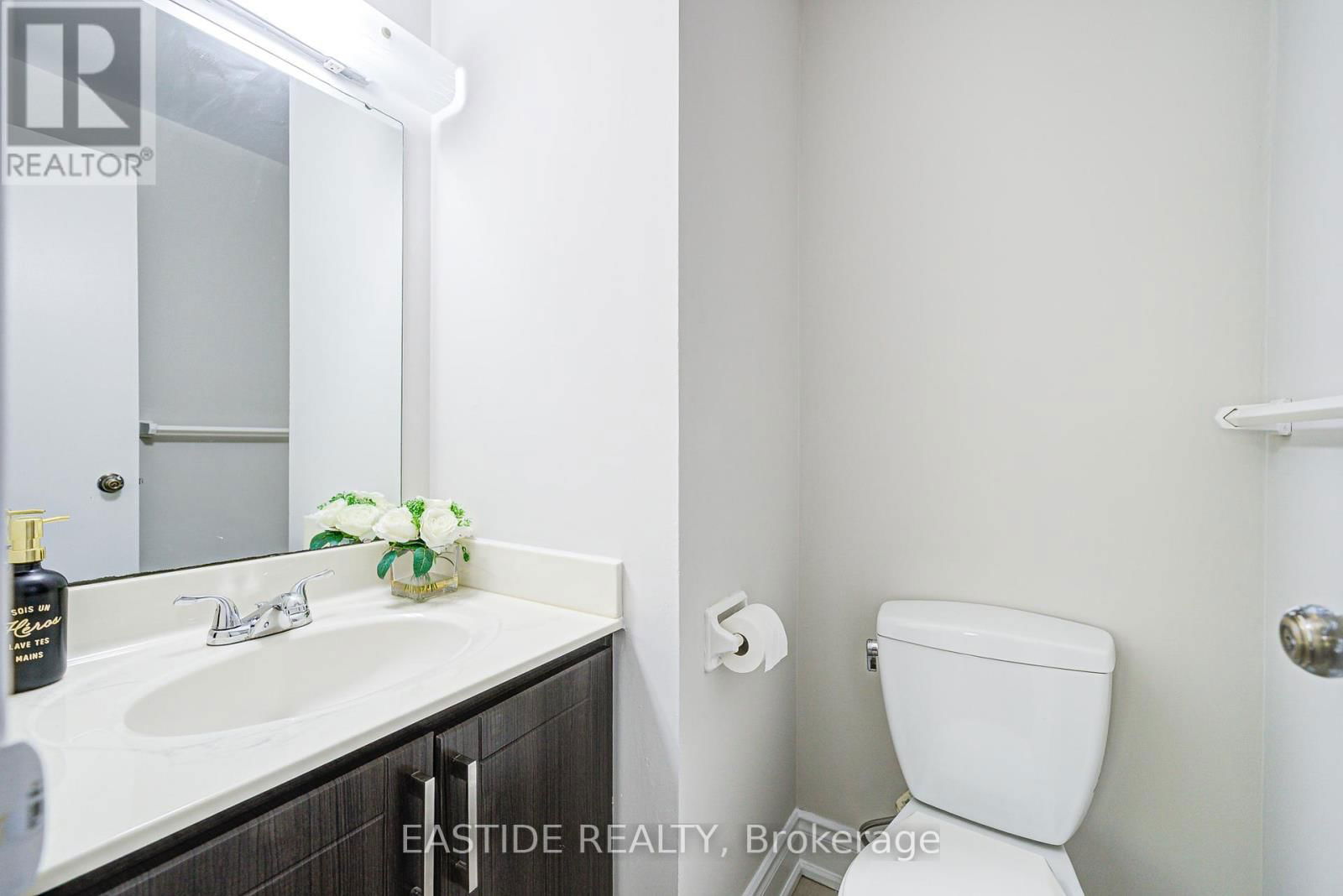 55 AMBERCROFT BOULEVARD Image 29