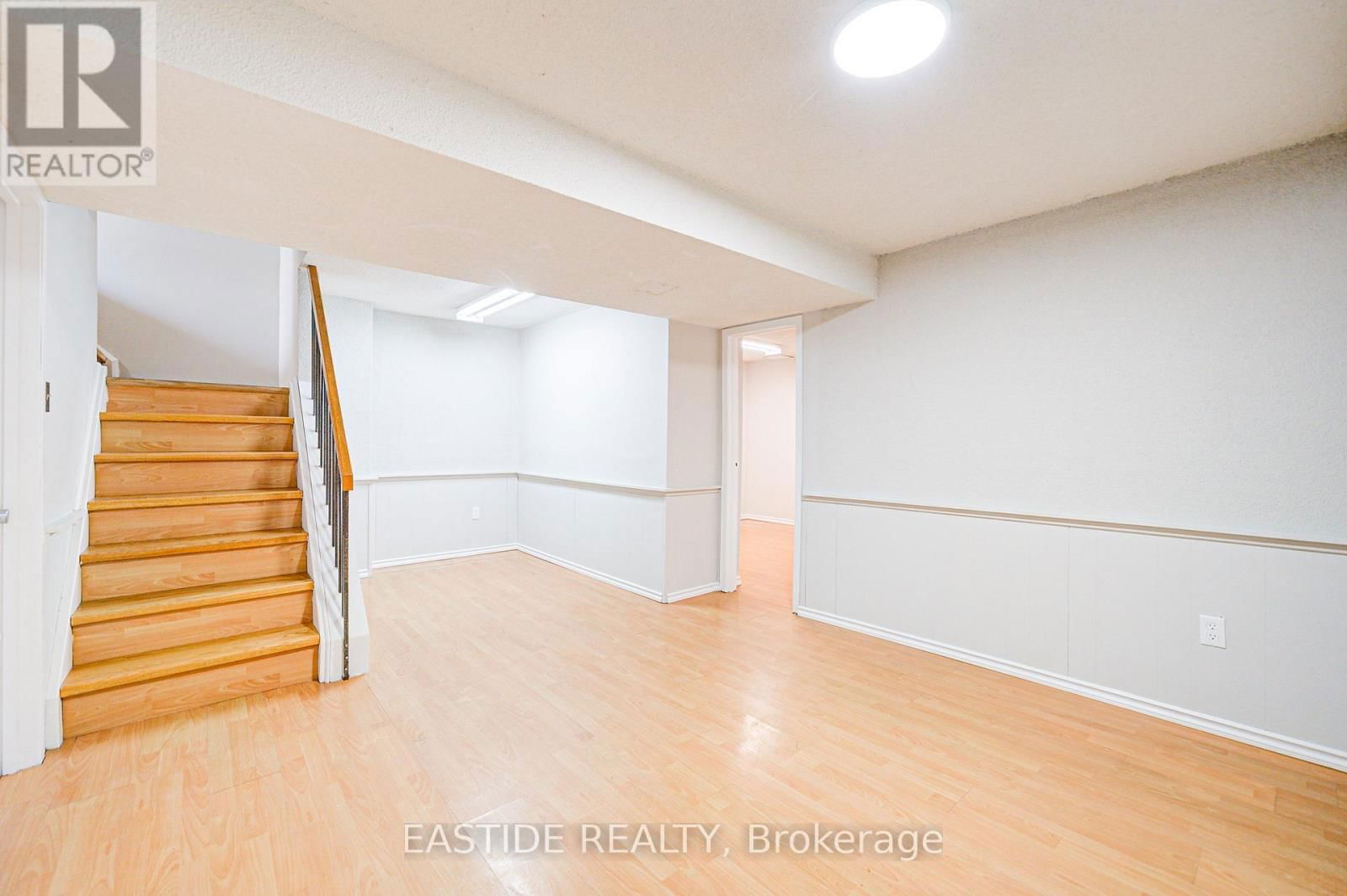 55 AMBERCROFT BOULEVARD Image 31