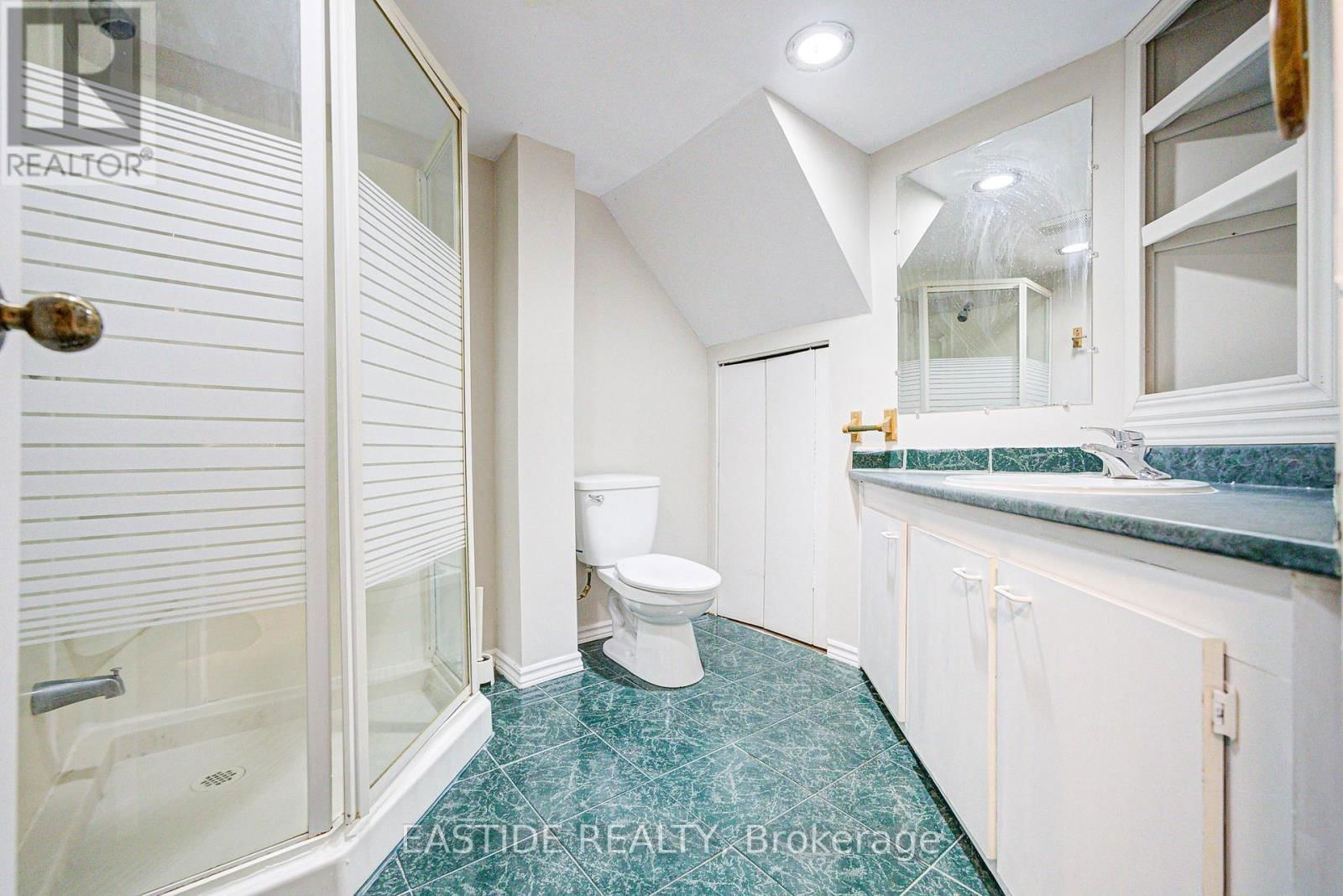 55 AMBERCROFT BOULEVARD Image 33