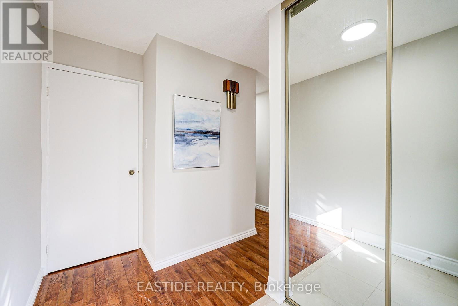 55 AMBERCROFT BOULEVARD Image 4
